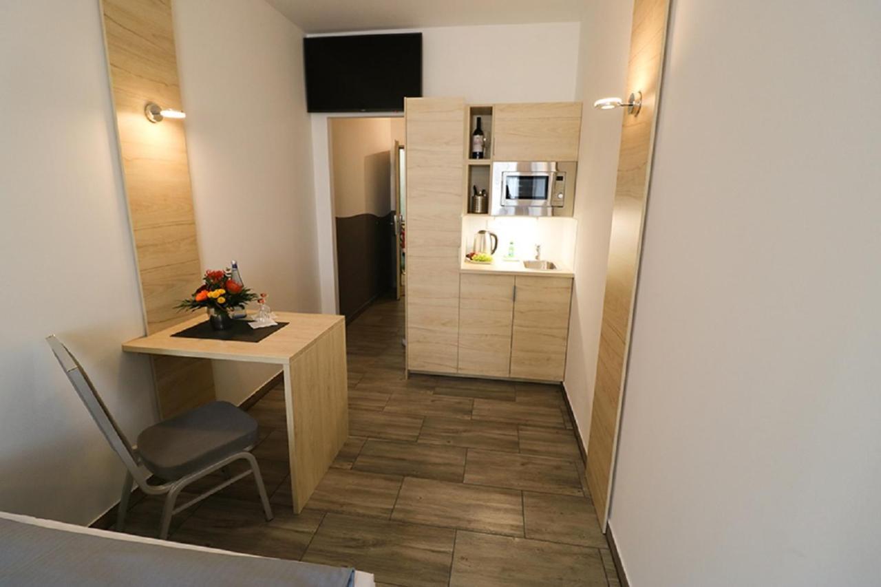 Petul Apart Hotel An'Ne 40 Bochum Bagian luar foto