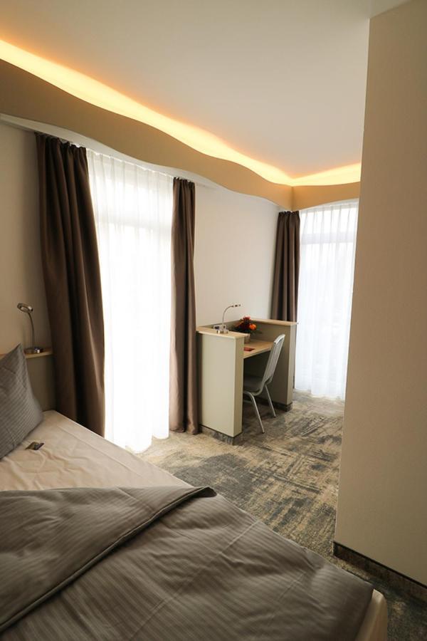 Petul Apart Hotel An'Ne 40 Bochum Bagian luar foto