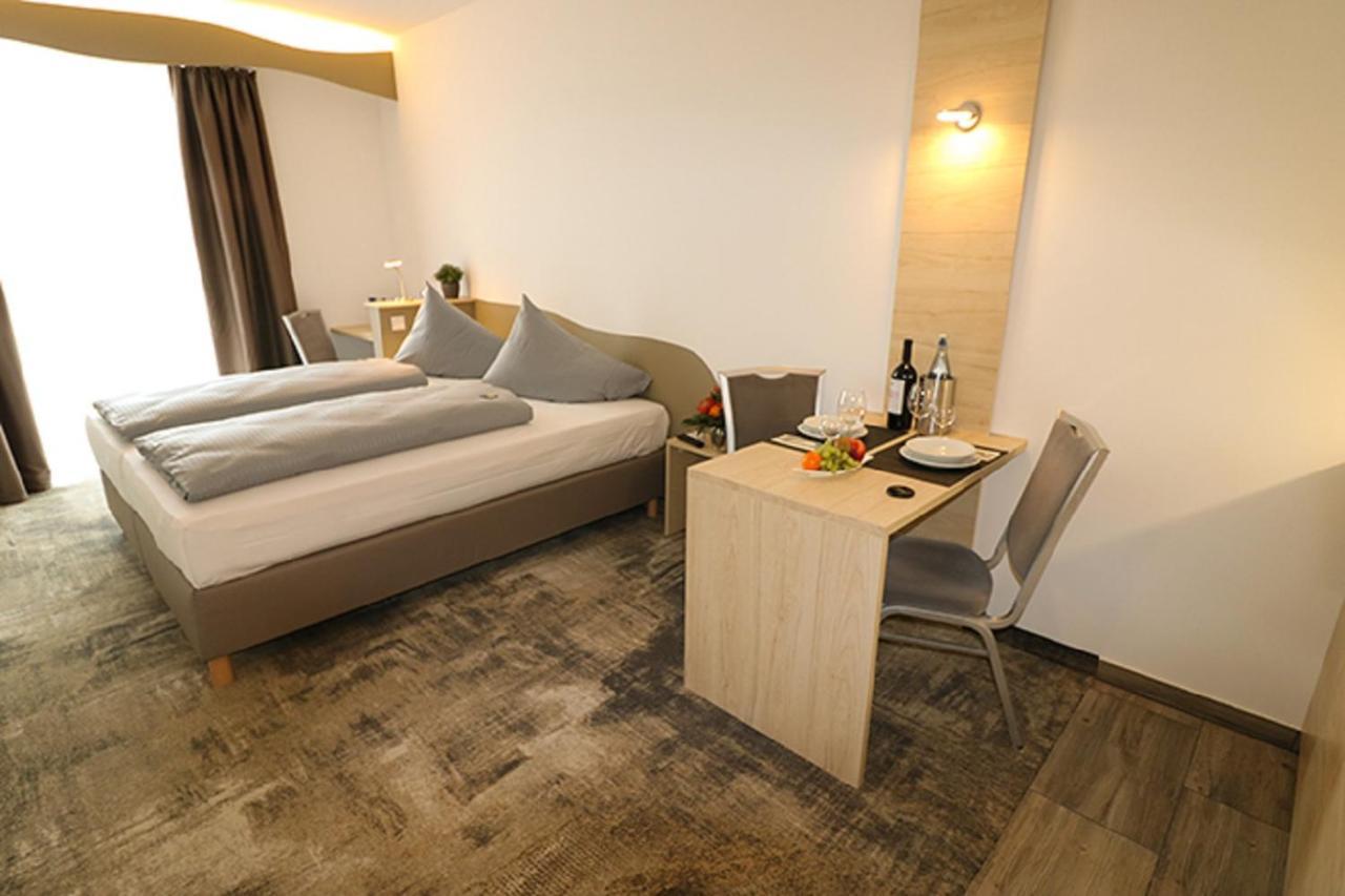 Petul Apart Hotel An'Ne 40 Bochum Bagian luar foto