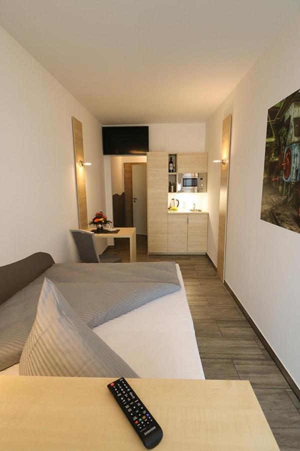 Petul Apart Hotel An'Ne 40 Bochum Bagian luar foto